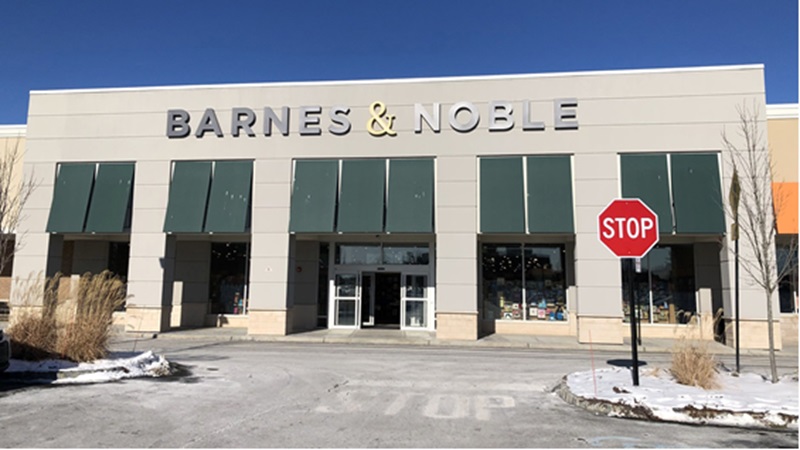 Barnes & Noble Takes 14,000 sq. ft. In Return to Roxbury site Barnes & Noble Takes 14,000 sq. ft. In Return to Roxbury site
