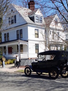 Movie crews return to Morristown street where Meryl Streep once starred Movie crews return to Morristown street where Meryl Streep once starred