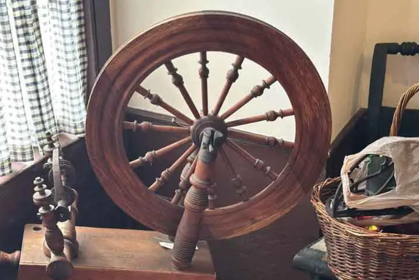 Parsippany Historical Society’s ‘Ol Time Flea Market Draws Crowds