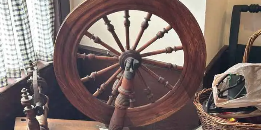 Parsippany Historical Society’s ‘Ol Time Flea Market Draws Crowds