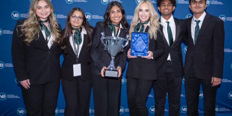 Academy for Global Commerce Students Placed First in National Business Plan Competition