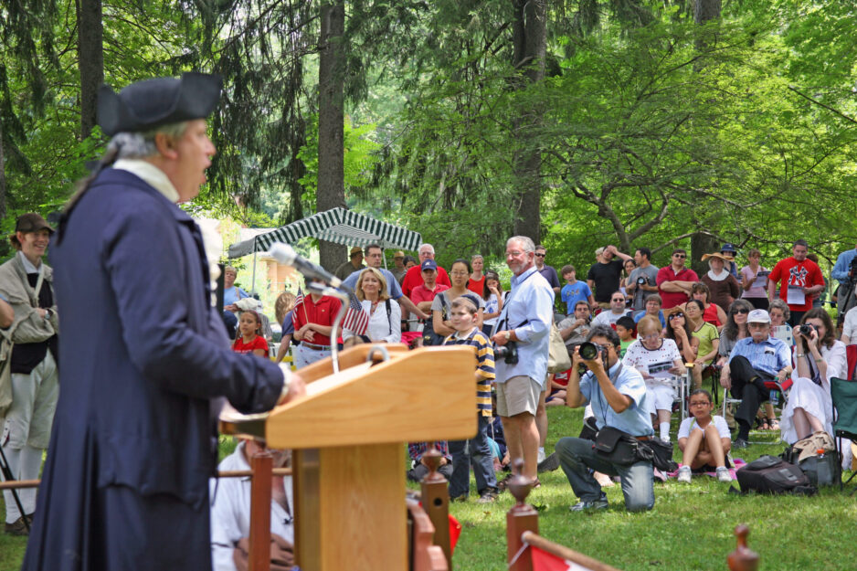 July Fourth Public Reading of the Declaration of Independence