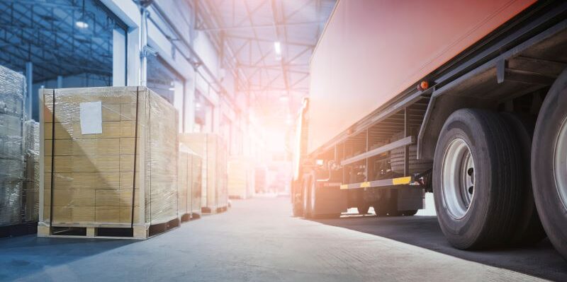 vacancy | over the road trailer with pallettes