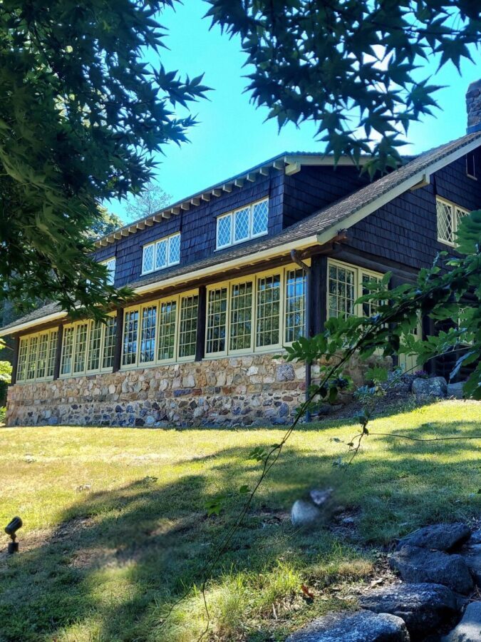 Stickley Museum Re-Opens with Ribbon-Cutting – Honoring 40 Years of Service Stickley Museum Re-Opens with Ribbon-Cutting - Honoring 40 Years of Service