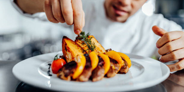 2025 Outlook Restaurant Trends and Challenges