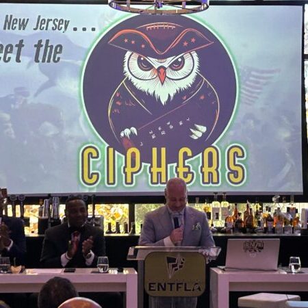 Morris County Park Commission Brings Indoor Football to Mennen Arena Morris County Park Commission Brings Indoor Football to Mennen Arena