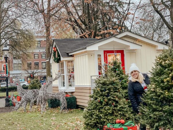 Santa’s Arrival and Lighting of The Green – Nov 29th Santa's Arrival & Lighting of The Green - Nov 29th