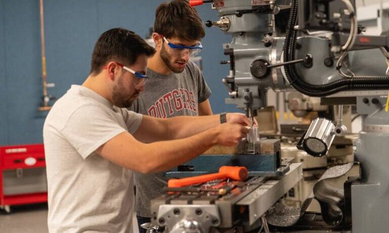 CCM Named a Top 25 New Jersey School for Engineering Degree