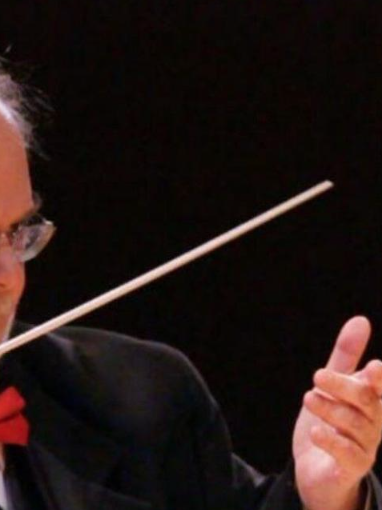 Baroque Orchestra Conductor, Robert Butts, Recognized for 30 years of Teaching